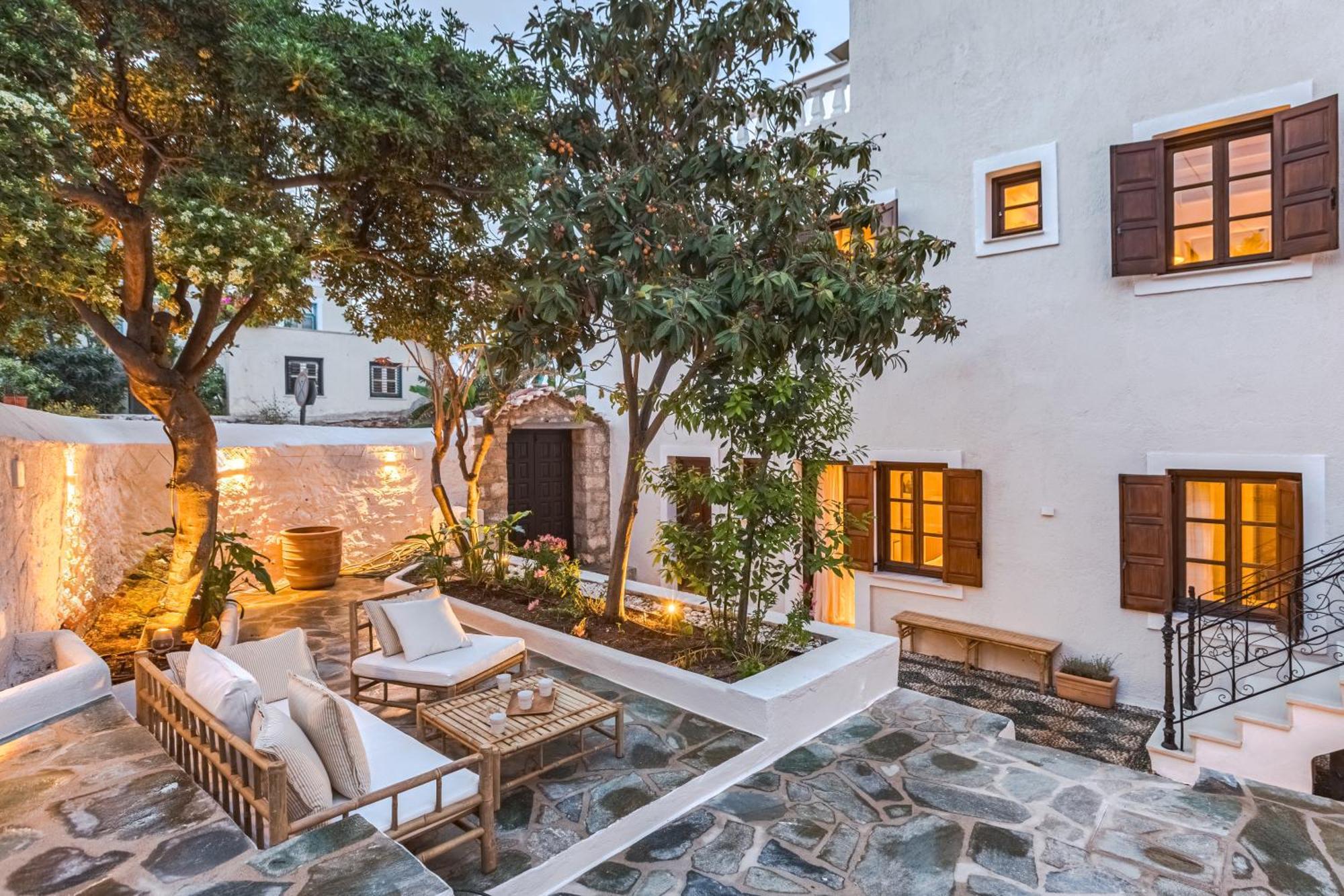 Hotel Teresa Spetses Exterior foto